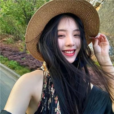 小姐嬉春
